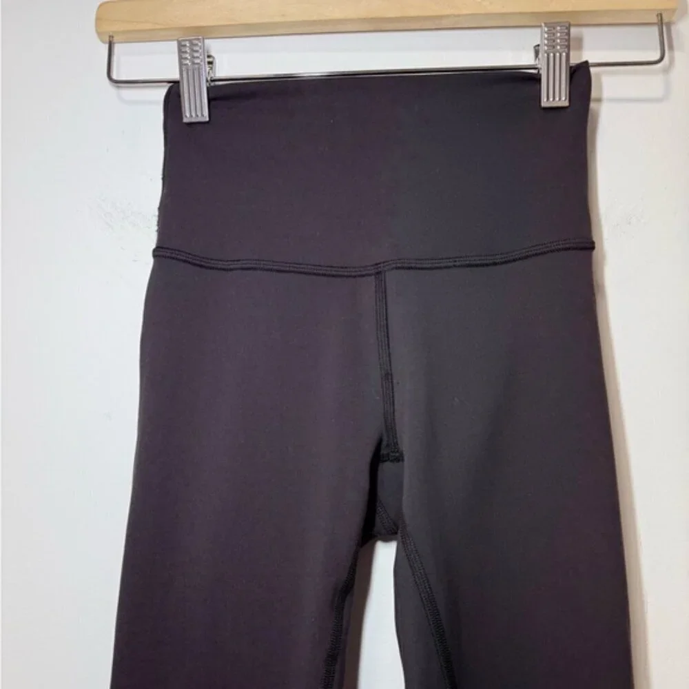 Lululemon Black Wunder Train High-Rise Crop Legging size 2